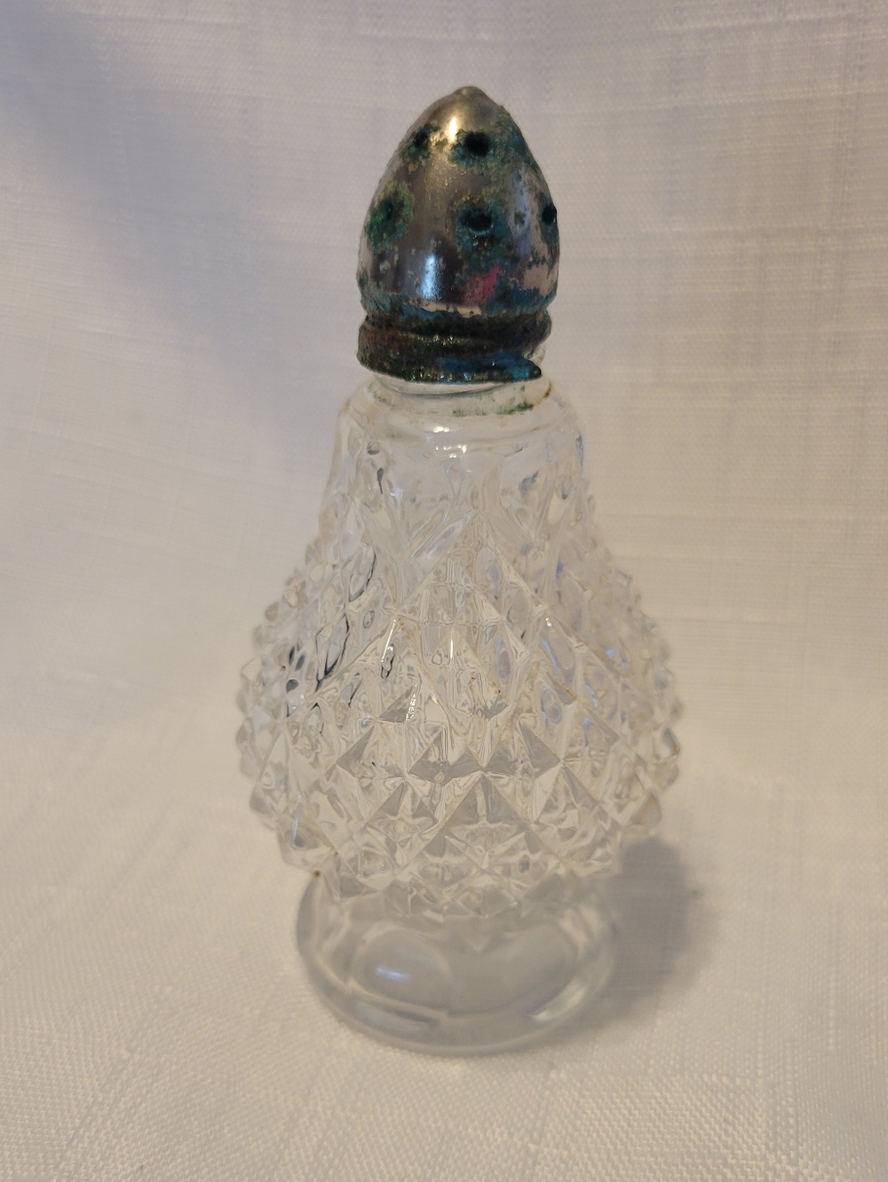 Vintage Clear Cut Glass Salt Shaker with Cap ( Lid Damaged) Movie Prop